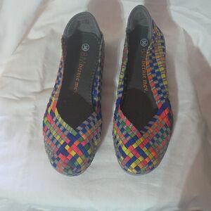 bernie mev. Multicolor Woven Flats